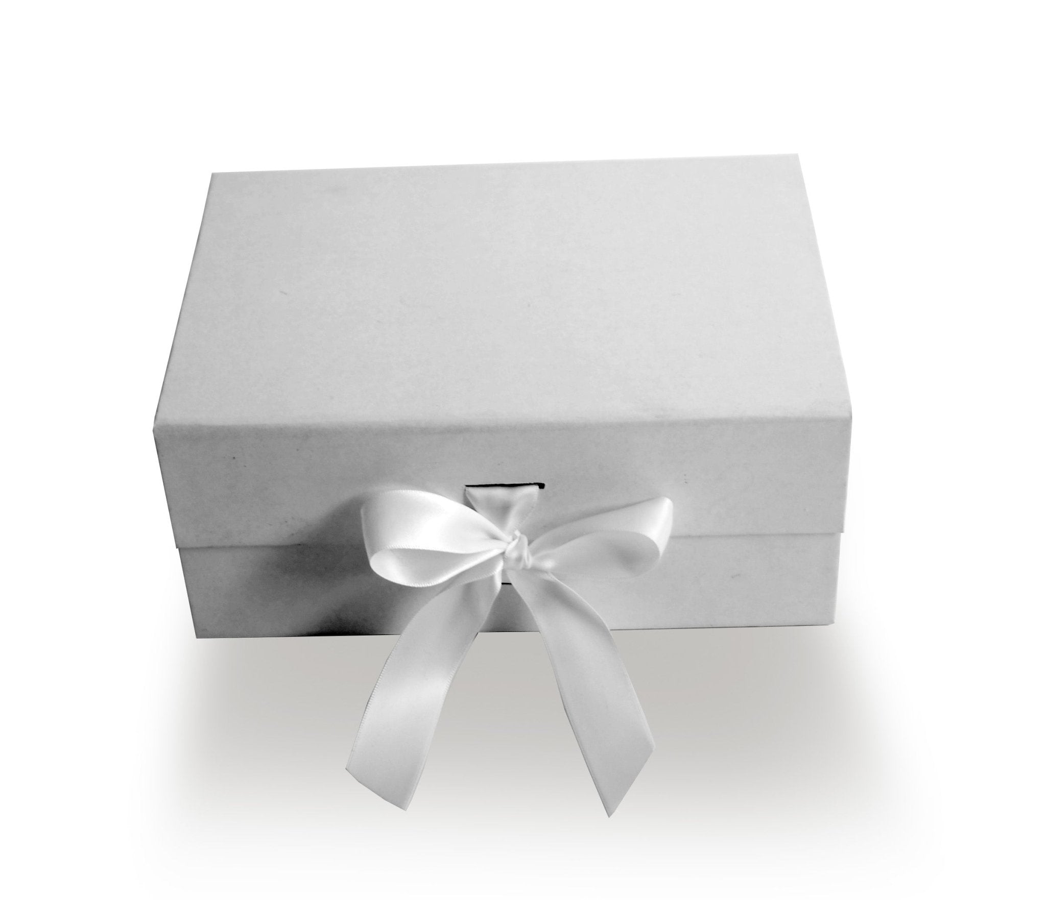 Sample Of Medium Deep White Majestic Metallic - CustomF2FBox